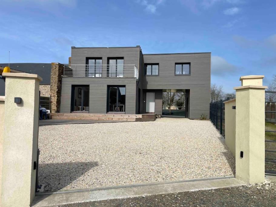 A 15Km Du Mont-Saint Michel Villa Exterior foto